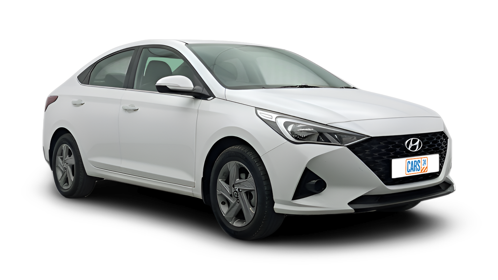 Hyundai Verna-img